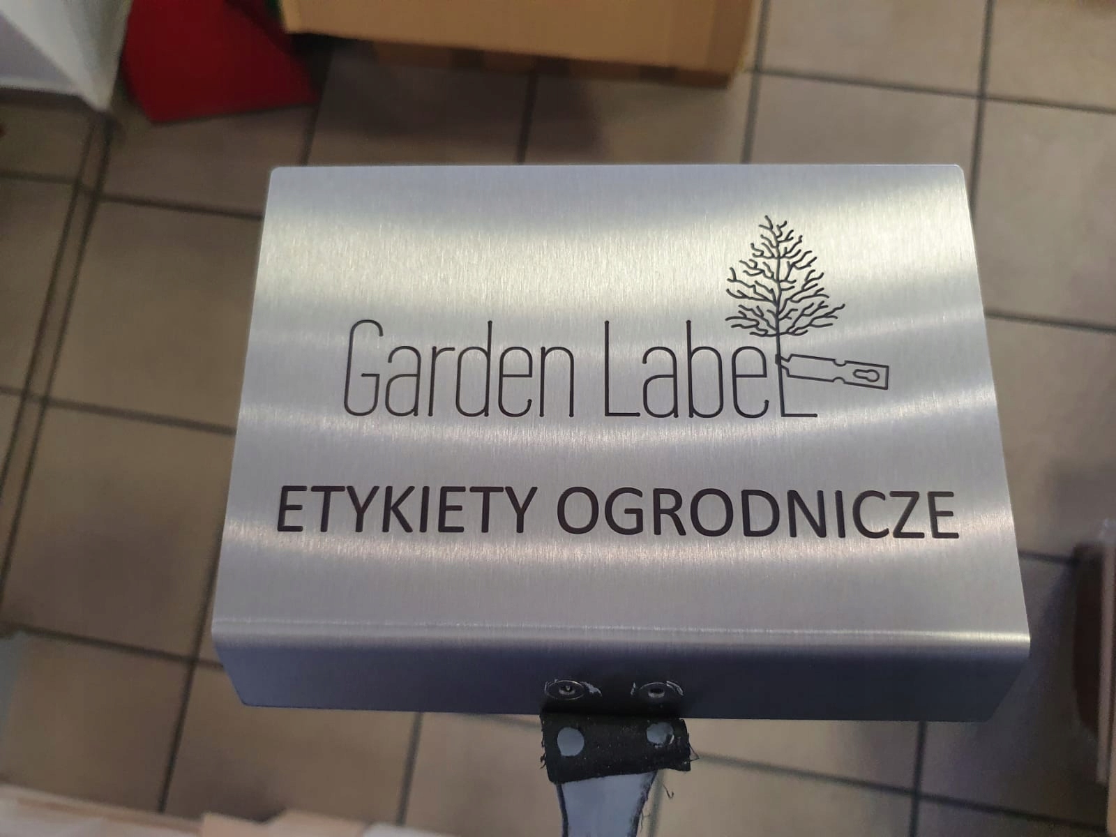 Tabliczka ogrodowa wtykana, 155x105x450 cm, CZARNA, Aluminium zestaw 5 szt. - obrazek 4