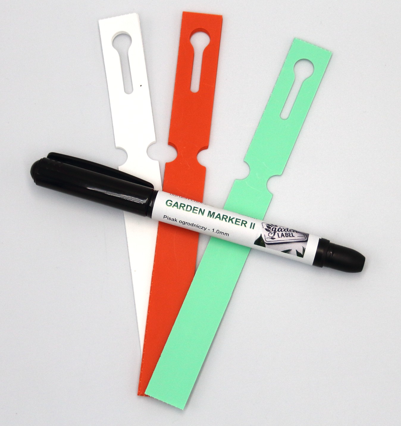 041896bb8cd7e2b4f3b0745c83a51590